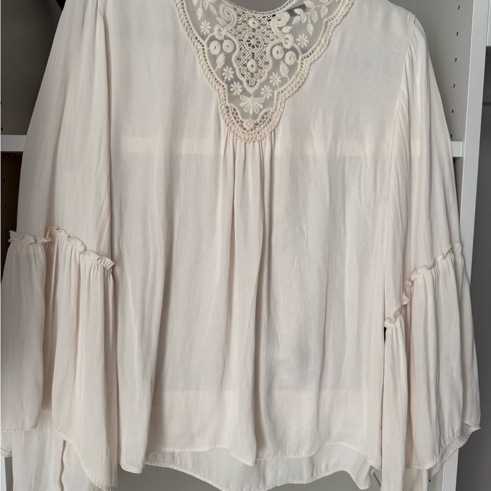 Zara Blouse New Condition